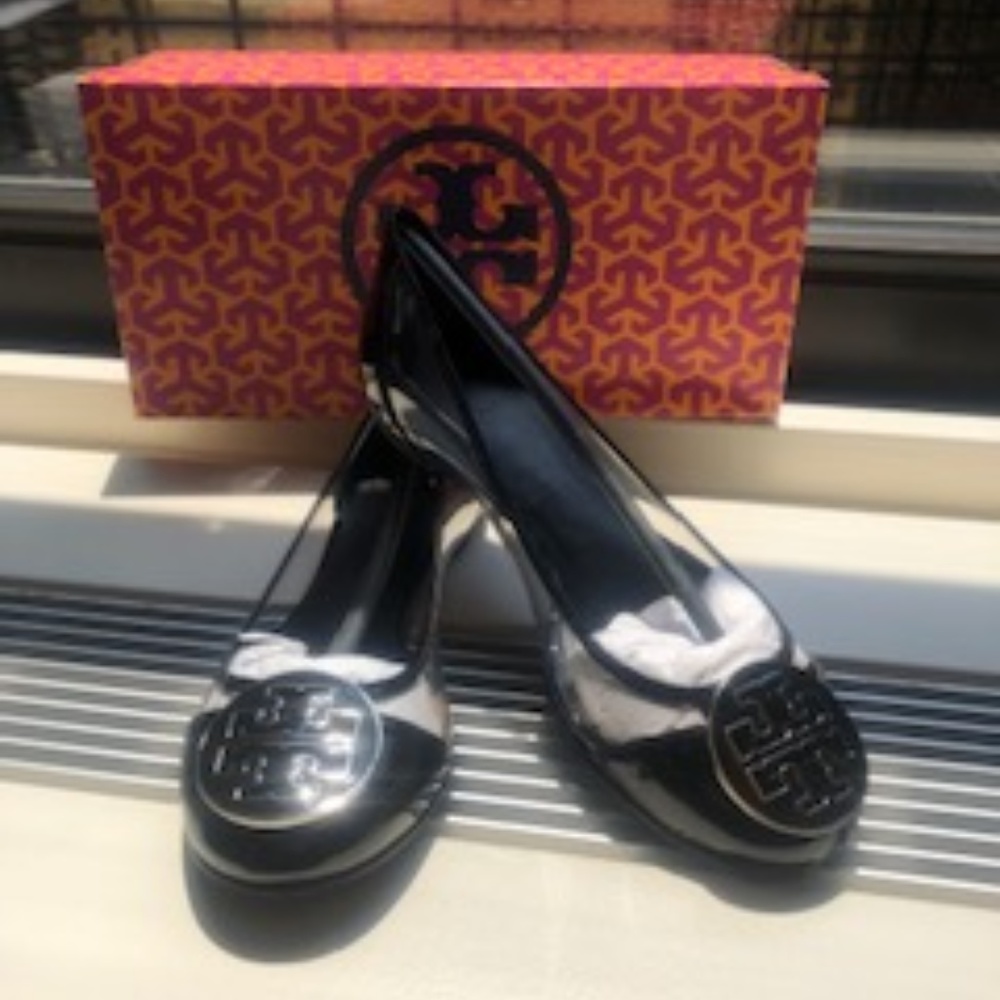 Tory Burch Audrey Flats - Size 7 (Fits 6.5)